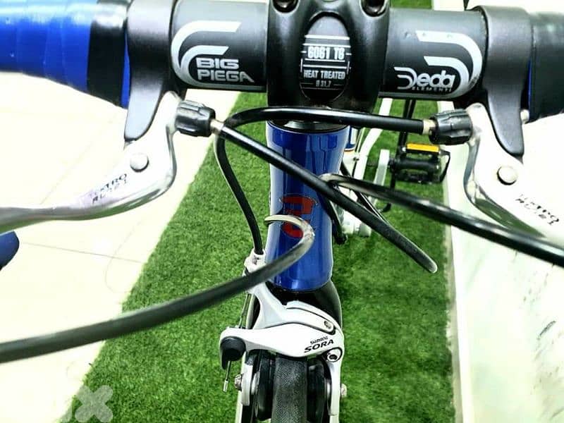 focus road bike 28 used like new 6