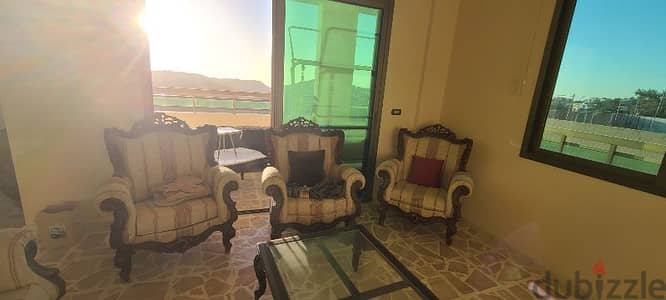 salon with living room