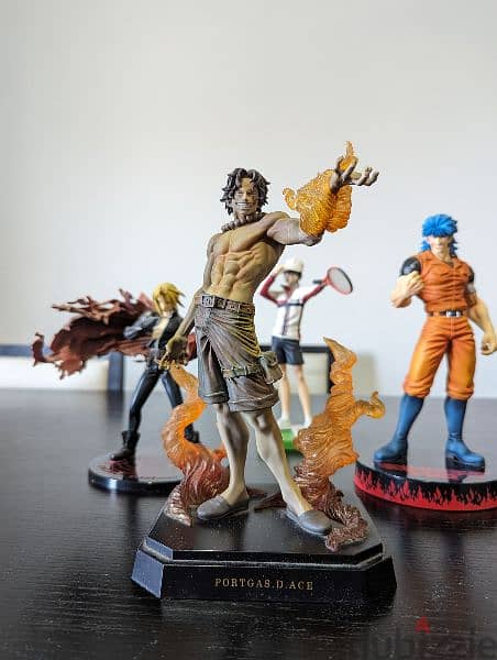 bundle of anime figures (imported from Japan) 1