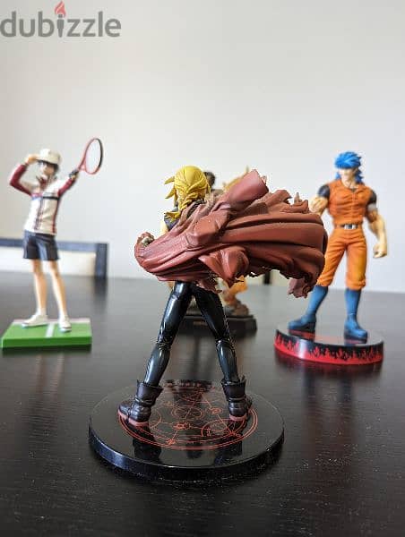 bundle of anime figures (imported from Japan) 3