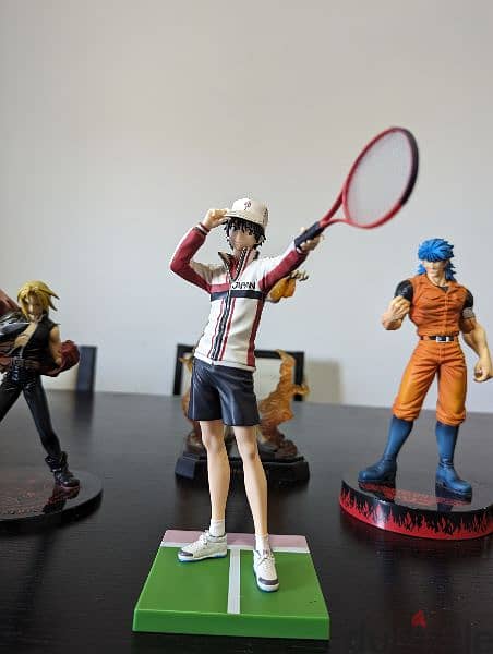 bundle of anime figures (imported from Japan) 4