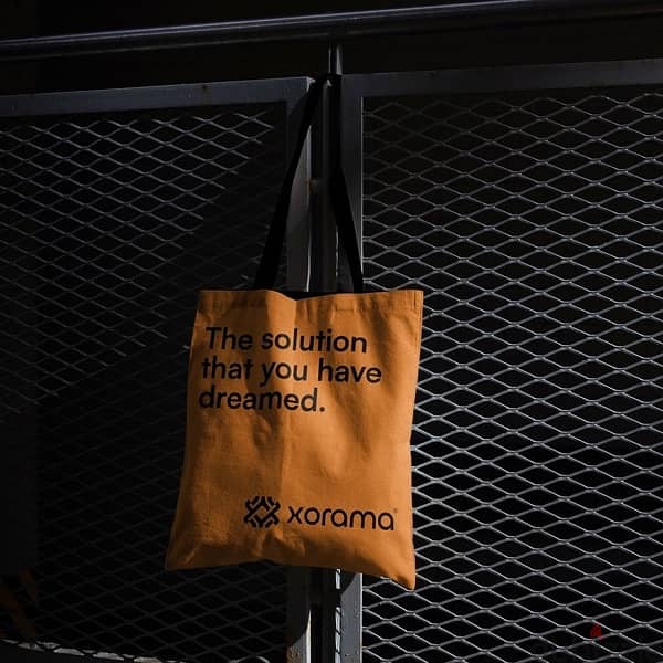 senior graphic designer 7