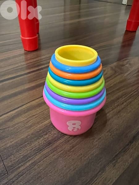 8 cups kids toys 1