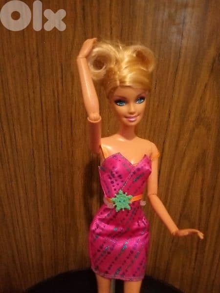 FASHIONISTAS SWAPPIN Style flex parts Mattel doll removable head+Shoes 4