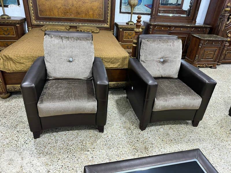 طقم كنبايات شغل Ballona بفتح صندوق وتخت كتير مرتب 7