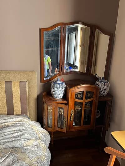 قطع انتيك  antiques