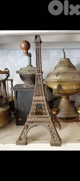 ANTIQUE Tower Eifel 0
