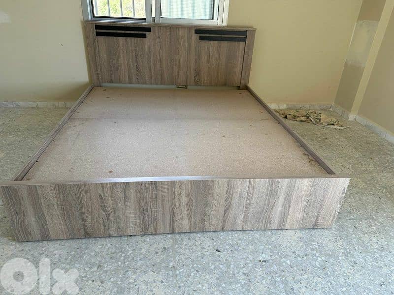 تخت مجوز عرض 170سم 0