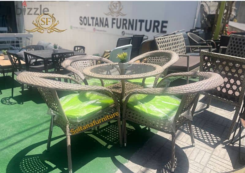 طاولة رزين ايطالي 0