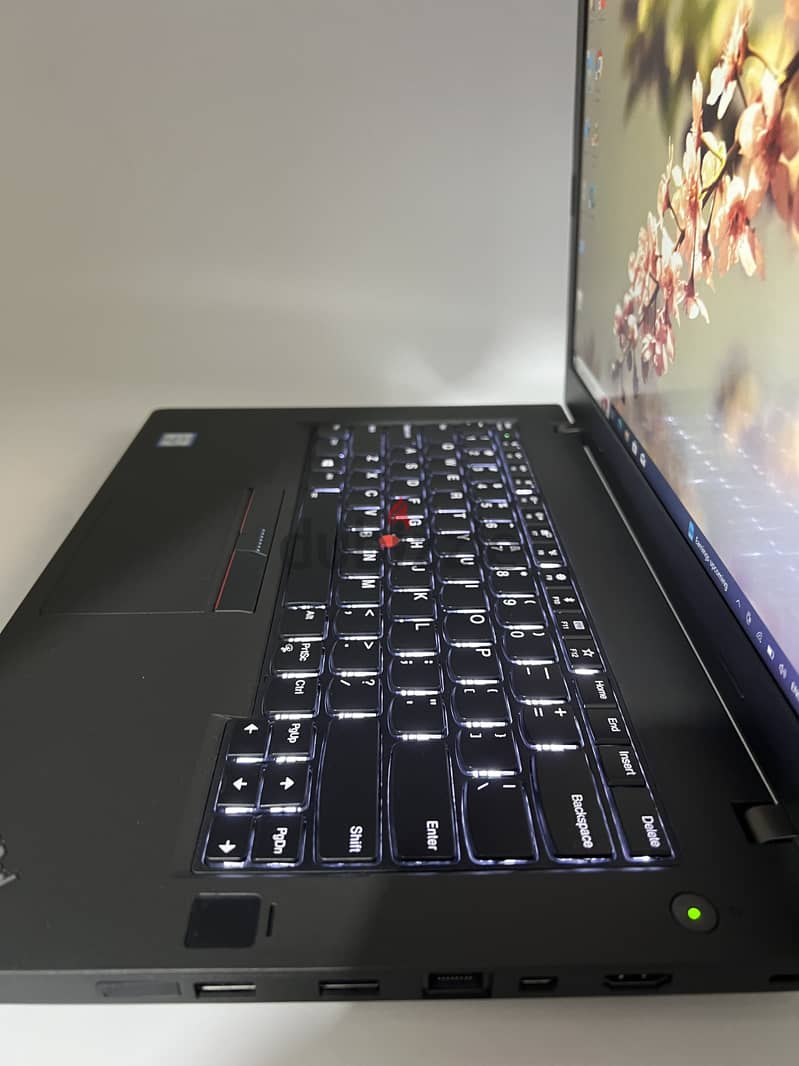 3938 Laptop Lenovo ThinkPad T470P - Touch with 2GB VGA MX940 0