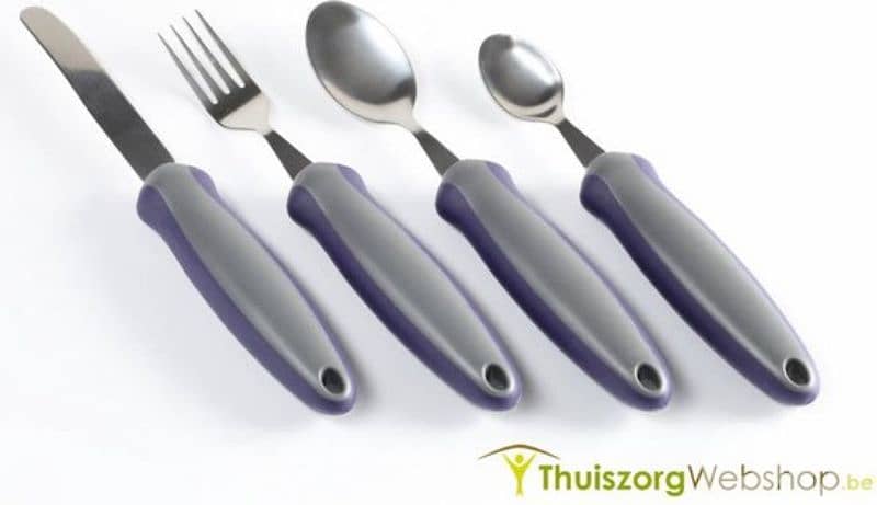 ergonomic cutlery set 0