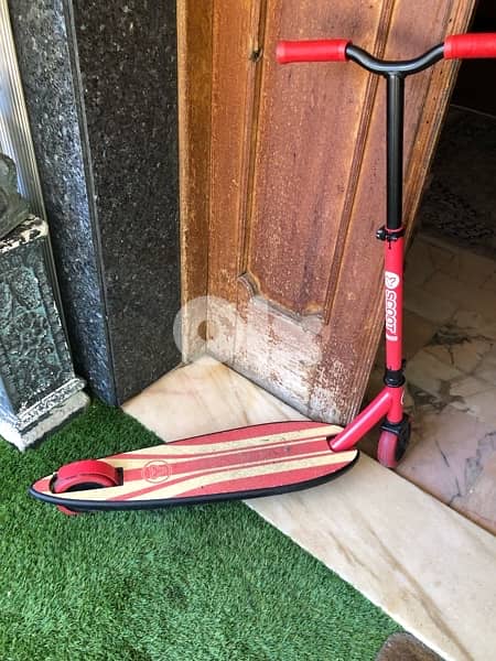 y scoot scooter good condition  in Dawhet Aramoun 0