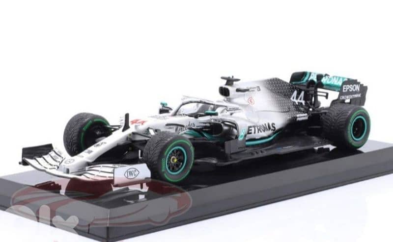 L. Hamilton Mercedes W10 EQ(GP Germany 2019) diecast car model 1:24. 1