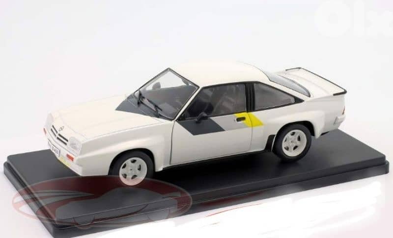Opel Manta B 400 1981 diecast car model 1:24. 0