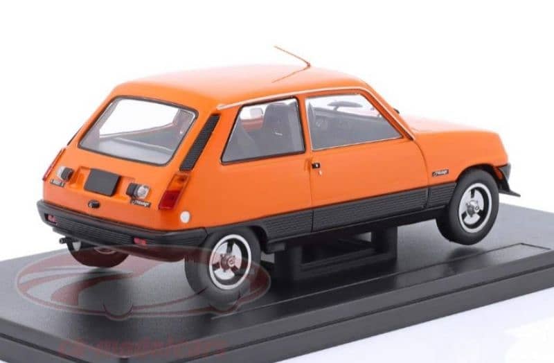 Renault 5 diecast car model 1:24 3