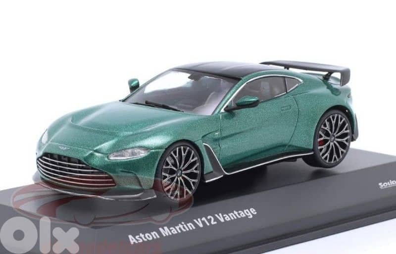 Aston Martin Vantage V12 (2023) diecast car model 1;43. 1