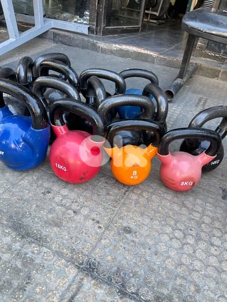 kettle bell used like new 1