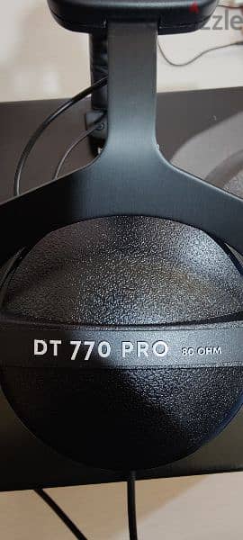 Beyerdynamic DT 770 pro - 80 ohms Headphones 4