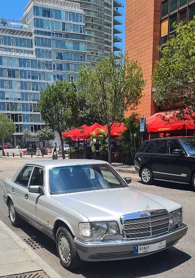 Mercedes-Benz S-Class 500SE 1986 - V8  Mint condition,very low mileage
