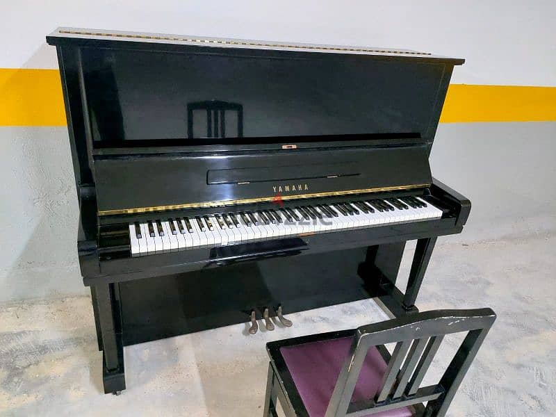 Japanese Yamaha piano U2 0