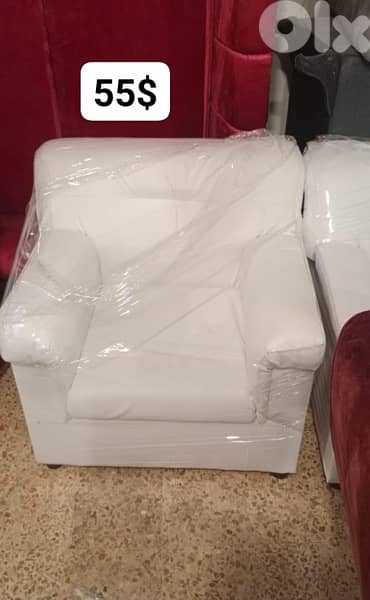 Leather sofa.                              صوفيات جلد 7