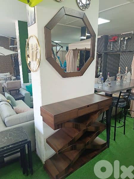 كونسول. قشرة فراكي.  wooden console 0