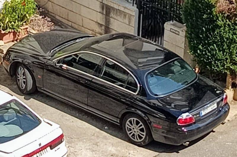 Jaguar S-Type 2005 Black on Black- Luxury, Full Options 0