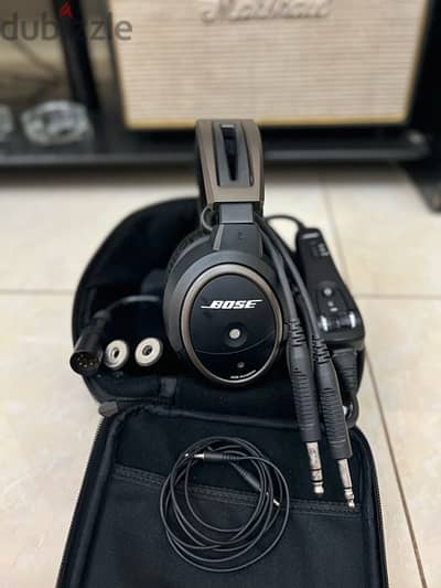 Bose A20 Aviators Headseat with Noise Cancellation (Aviation)