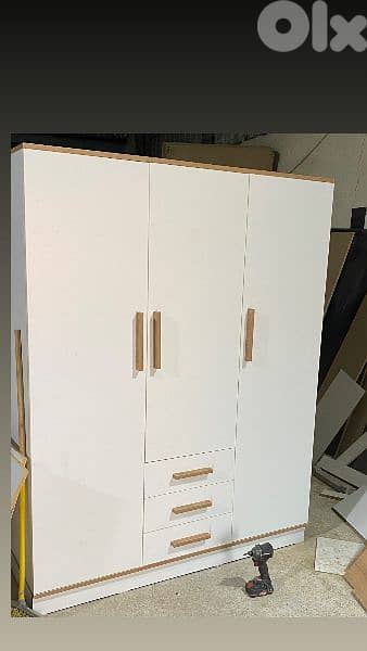 New wardrobes 3 doors high quality 0