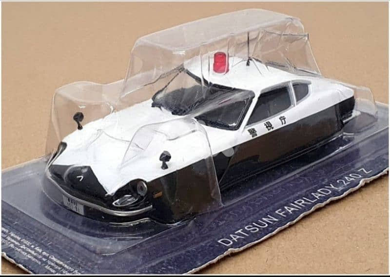 Datsun Fairlady 240 Z (police) diecast car model 1;43. 1