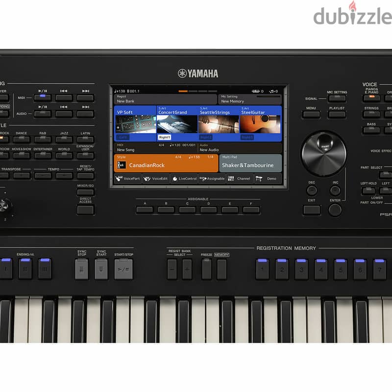 Yamaha PSR-SX700 61-Key Mid-Level Arranger Keyboard 3