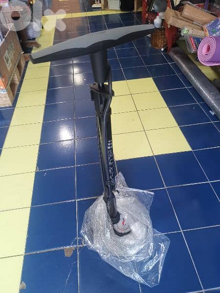 Bicycle Tire Pump 0