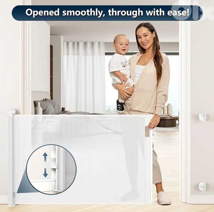Retractable Baby Gates 150W x 85.6H centimetres /4$ delivery. 1