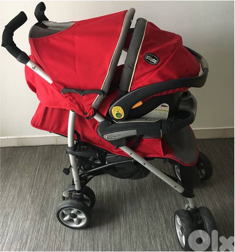 Chicco Stroller & Car Seat 3