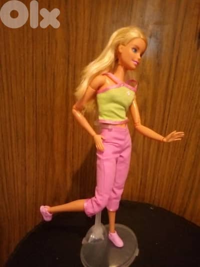 Barbie MADE TO MOVE Mattel2017 JOINTS body Great Wearing doll+Shoes=27