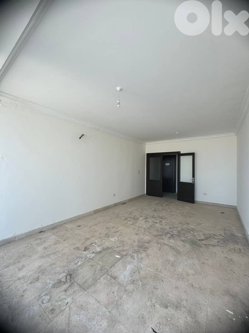 AIN EL MRAISSEH PRIME + PARTIAL SEA VIEW (200SQ) 3 BEDROOMS , (AM-204) 0