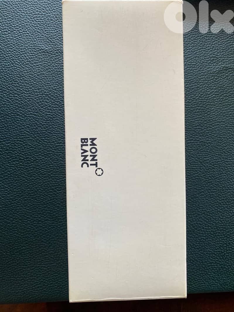 Montblanc Starwalker Ultra Black Ballpoint Pen 3