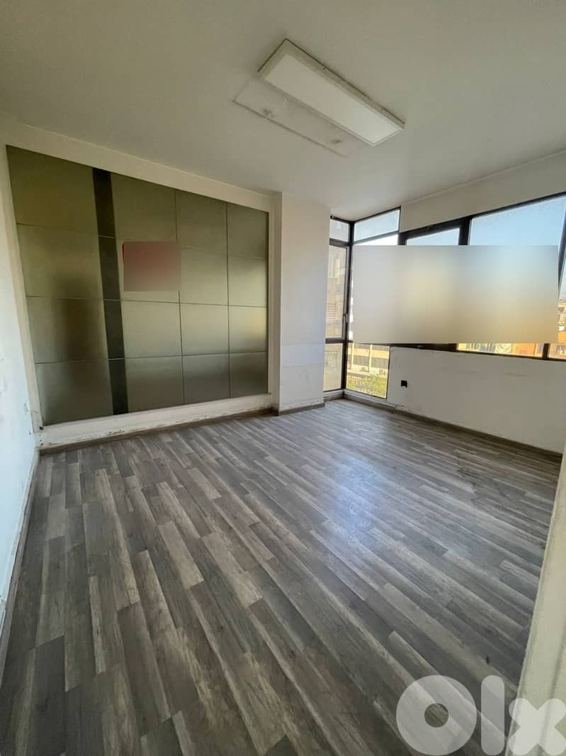 AMAZING OFFICE IN AIN EL REMMENEH PRIME (75Sq) WITH VIEW, (AR-147) 0