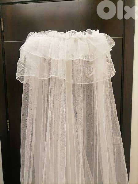 wooden bed Chloe + mattress +mosquito net and stand +gift 15