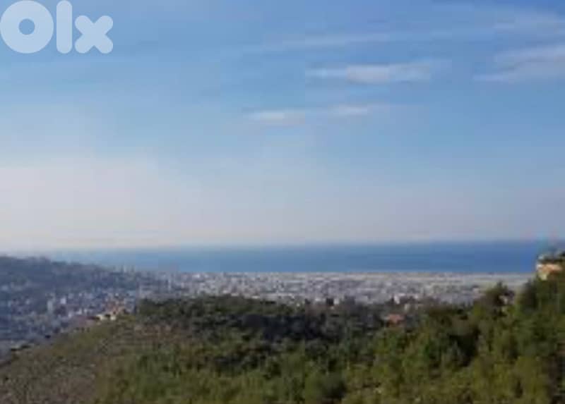 SUPER PRIME LOCATION IN YARZEH 1700SQ 30% ZONING 0