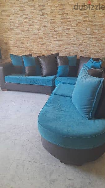 living room with wood table