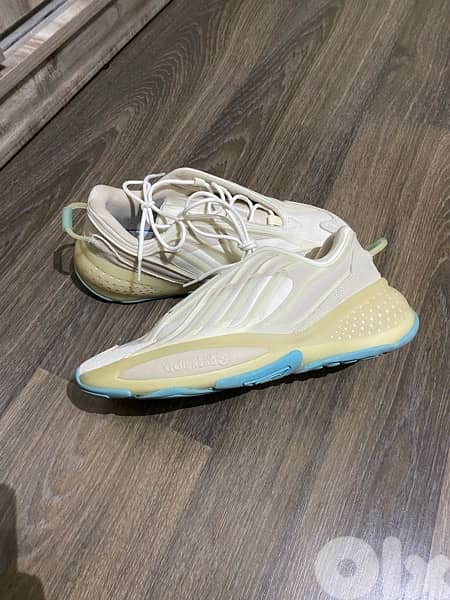 Adidas Ozrah men shoes size 42 0