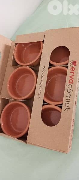 كاسات فخار وكبايات بلاستيك نوعية ممتازة 4