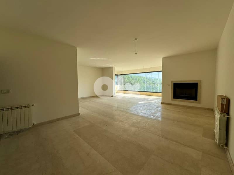 L15827-Spacious Luxurious Apartment For Sale In Monteverde 0