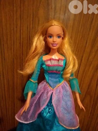 Barbie ISLAND PRINCESS Mattel 2006 as new dressed doll bending legs=25