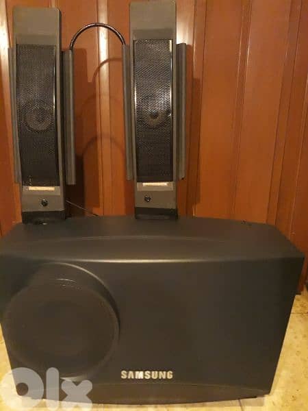 A rare vintage Samsung 2.1channels 150W 8ohms  still new made in Korea 11