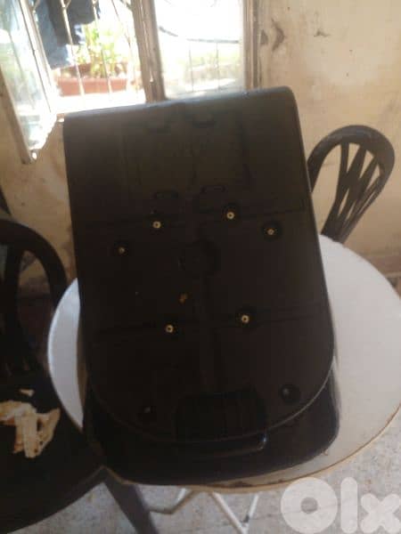 مقعد سيارة 2