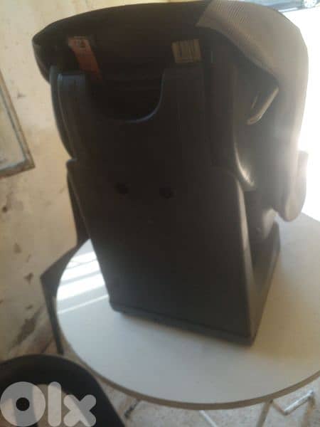 مقعد سيارة 8