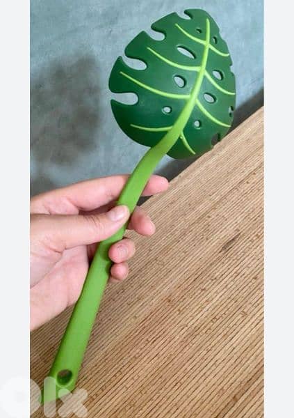 creative jungle leaf shape cooking spoon 3$ 7