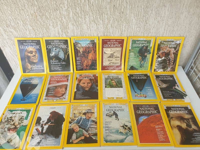 huge collection of national geographic,240 magazines,for all ages 14